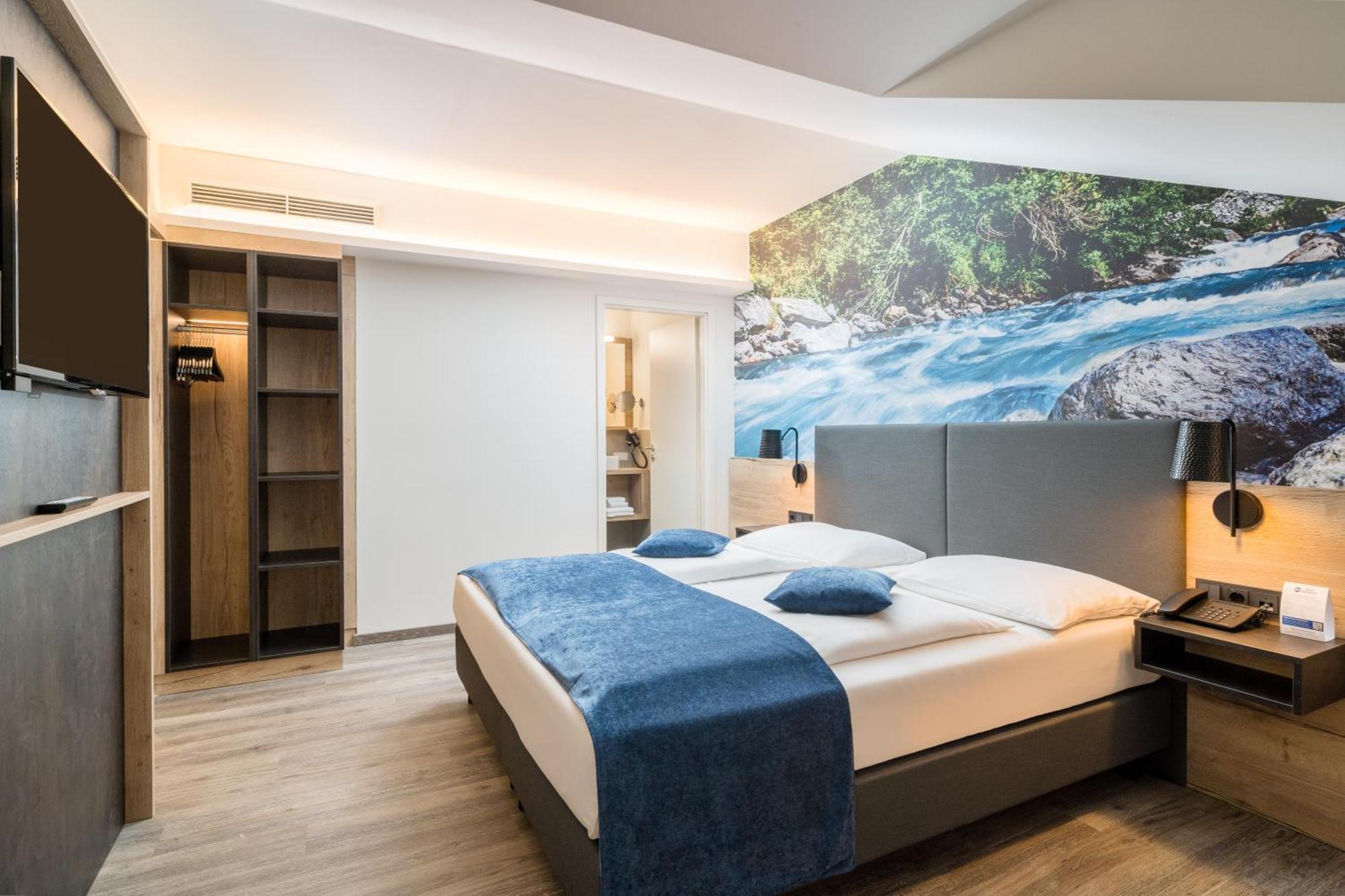 Hotel Western München Airport 4*